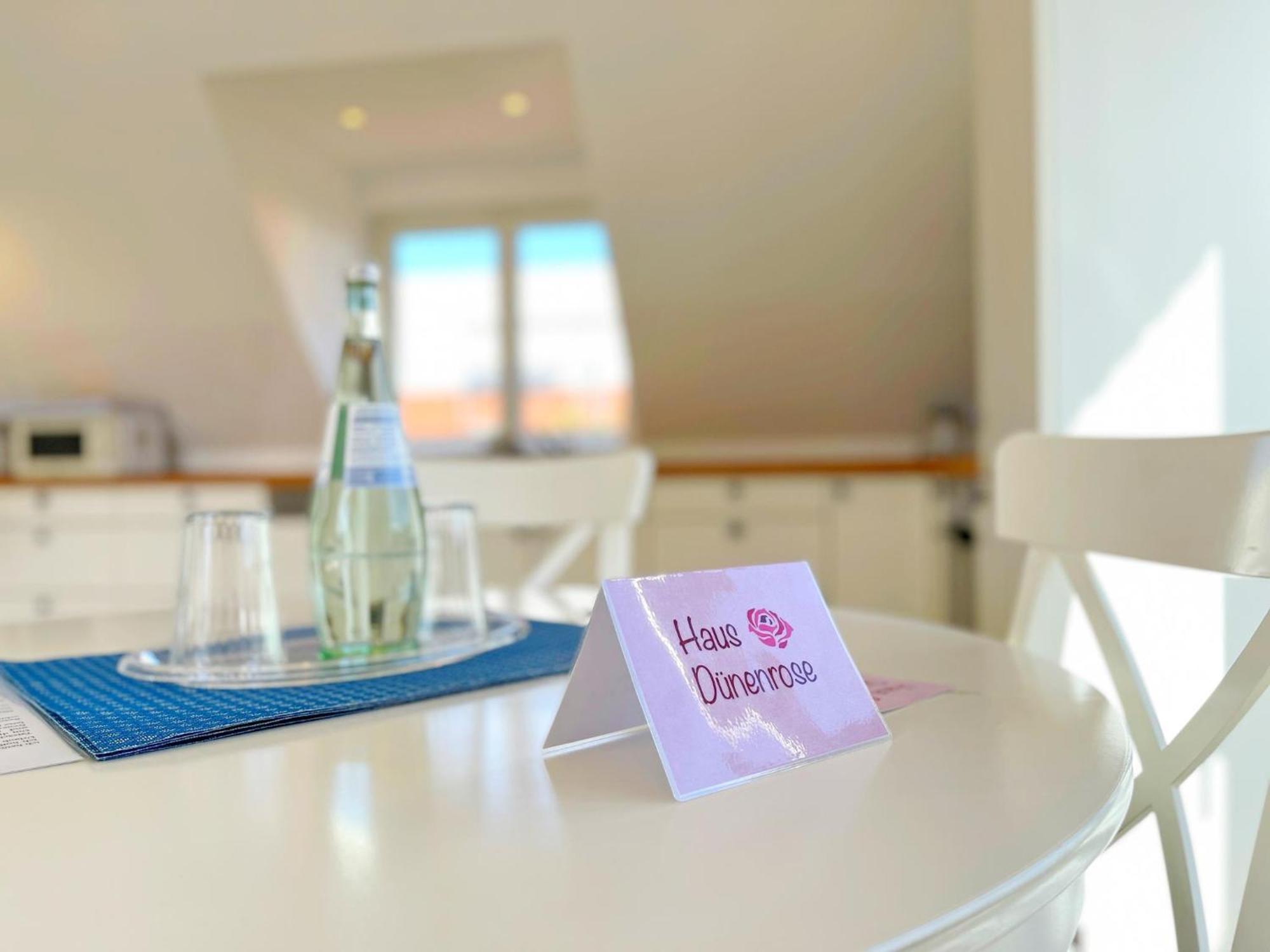 Ferienwohnung Haus Dünenrose App 2 mit Balkon Westerland Exterior foto